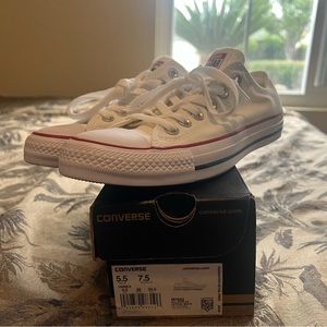 NEW Chuck Taylor All Star Unisex Low Top Shoe